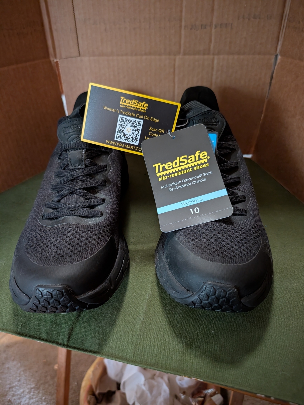 TredSafe Women's Slip-Resistant Athletic Shoes - Black